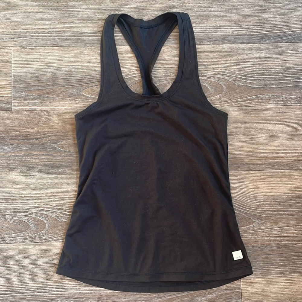 Vuori Lux Performance Tank - Size Small